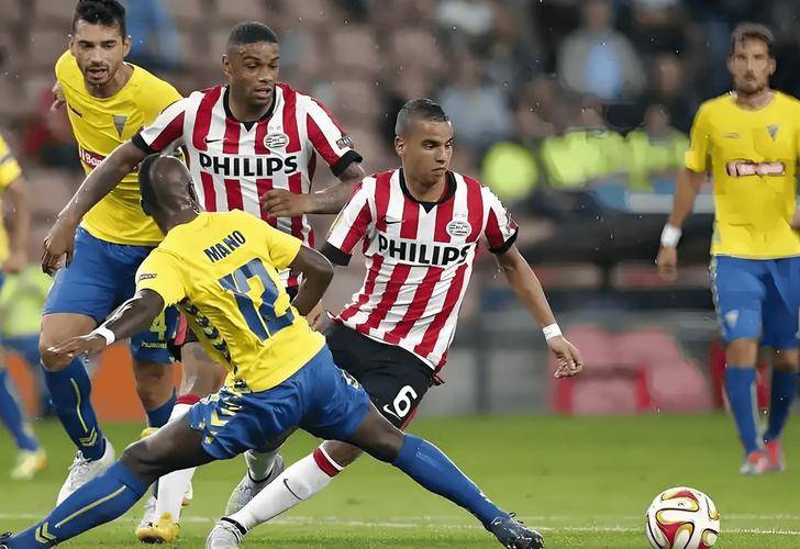 游网页版入口-加时末段葡超焦点战；广州队战术微调；态度坚定；赛程密集仍需轮换